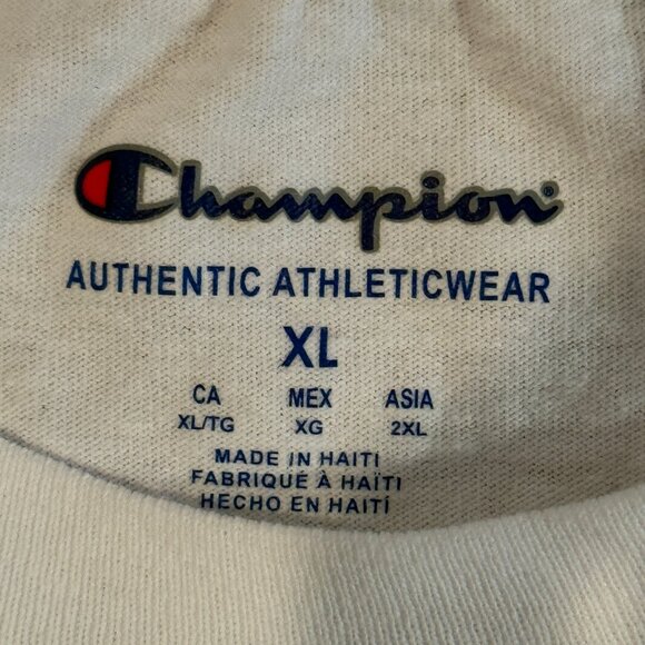 Champion Queen We Are the Champions White T-Shirt Size XL - Picture 3 of 3
